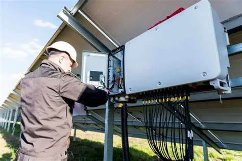 Connecting Solar Panels to Battery Banks, Charge Controllers, and Inverters