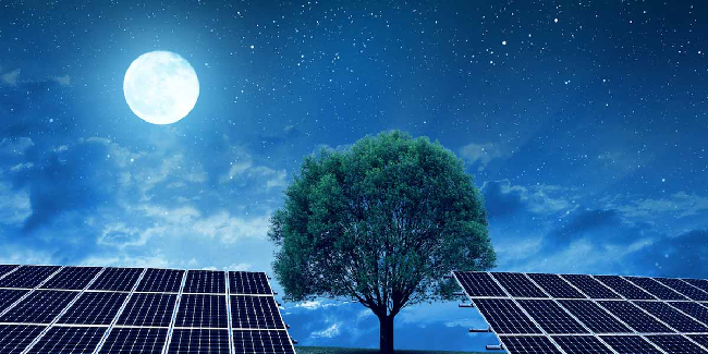 Is Moonlight Effective for Solar Panels